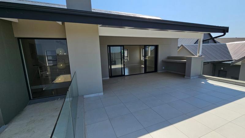 3 Bedroom Property for Sale in Outeniquasbosch Western Cape